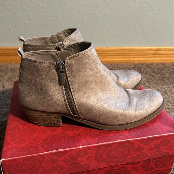 Women’s Size 8 Carlos Santana Brie Grey Bootie - Picture 6 of 10